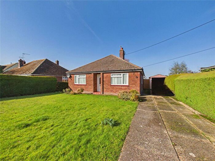 3 Bedroom Bungalow For Sale In Fingringhoe Road, Langenhoe, Colchester, Essex, CO5