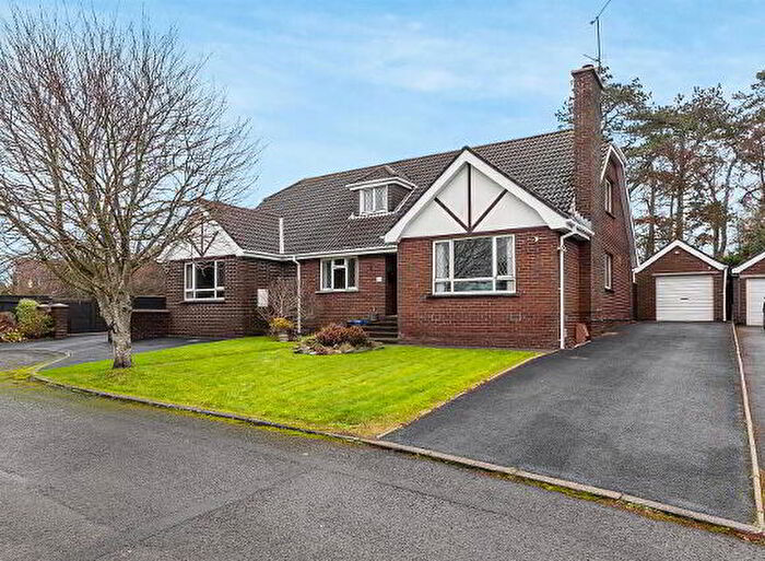 4 Bedroom Detached House For Sale In Tudor Abbey, Newtownards, BT23