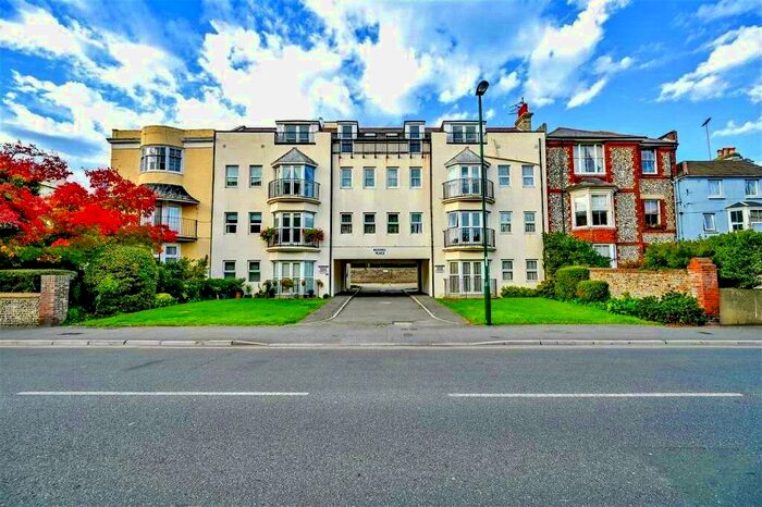 1 Bedroom Flat To Rent In High Street, Bognor Regis, West Sussex, PO21