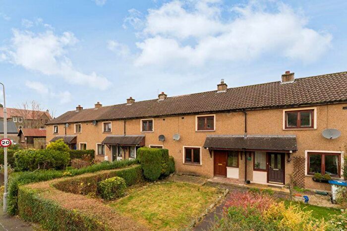 2 Bedroom Terraced House For Sale In Ballantyne Street, Innerleithen, EH44