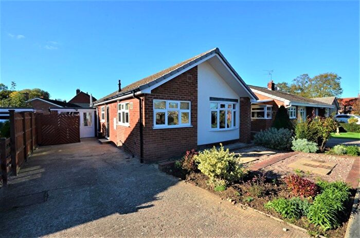2 Bedroom Bungalow To Rent In Oakwood Close, Church Fenton, LS24