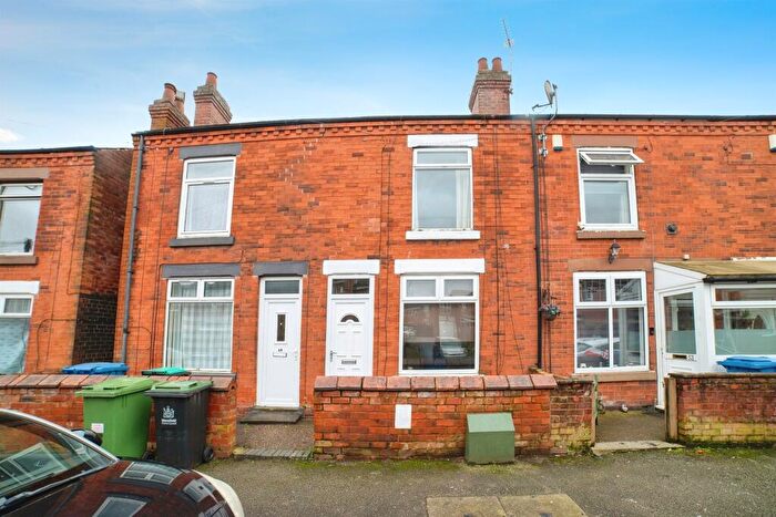 2 Bedroom Terraced House For Sale In Arundel Drive, Mansfield, NG19