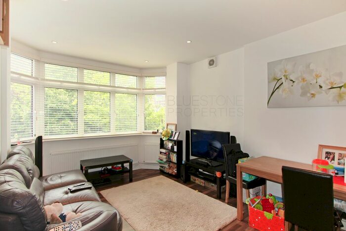 1 Bedroom Flat To Rent In Drewstead Road, London SW16