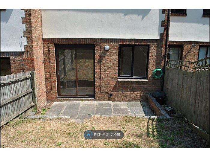 2 Bedroom Terraced House To Rent In Lansdowne Wood Close, London, SE27