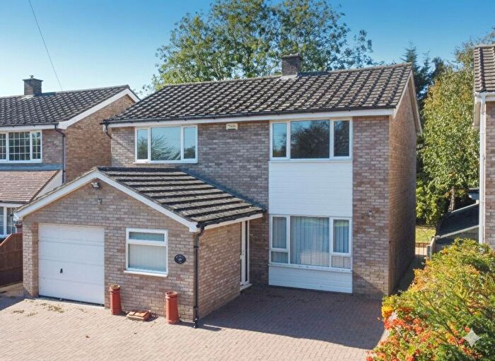 4 Bedroom Detached House For Sale In High Street, Blunham, MK44