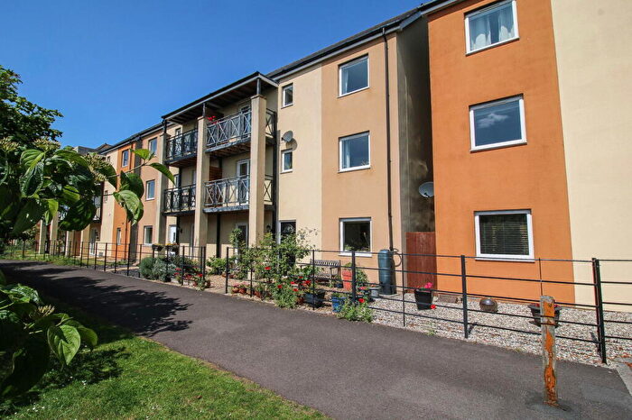 4 Bedroom Semi-Detached House For Sale In Robin Place, Portishead, Bristol, BS20