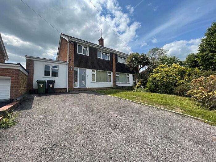 4 Bedroom House To Rent In Beresford Close, Chandler's Ford, Eastleigh, SO53