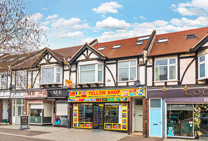 2 Bedroom Apartment For Sale In London Road, Cheam, Sutton, SM3