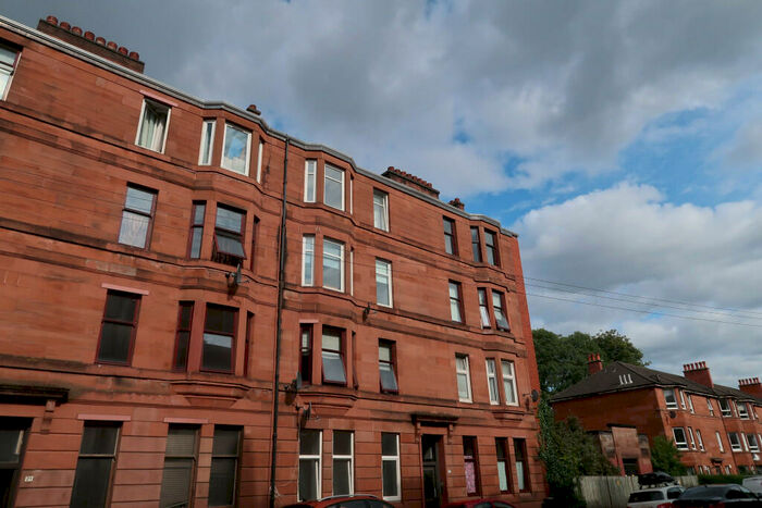2 Bedroom Flat To Rent In Dixon Road, Govanhill, G42