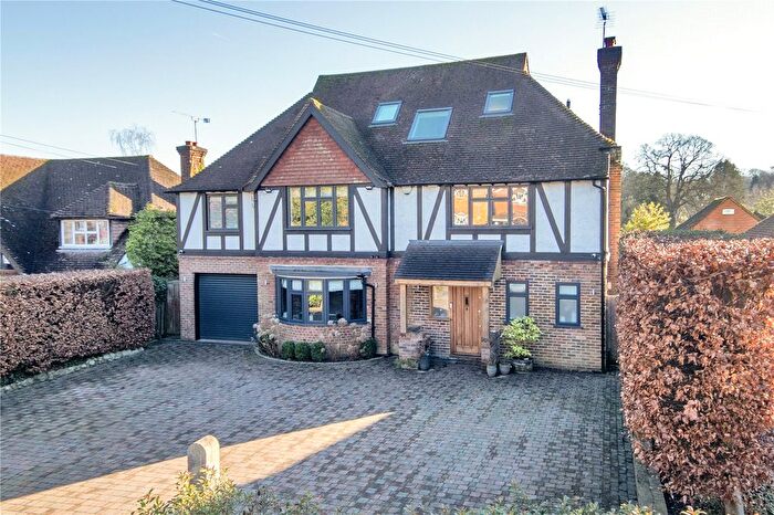 5 Bedroom Detached House For Sale In Weald Road, Sevenoaks, Kent, TN13