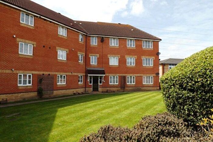 2 Bedroom Flat To Rent In Chafford Hundred, Grays, RM16