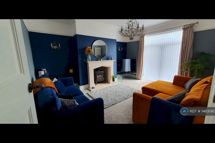 3 Bedroom Semi-Detached House To Rent In Stamfordham Road, Newcastle Upon Tyne, NE5