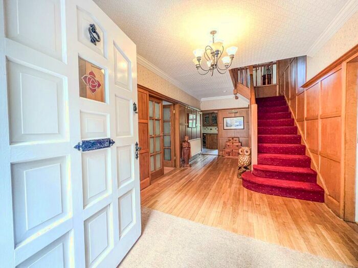 6 Bedroom Detached House For Sale In Kenilworth Road, Coventry, CV4