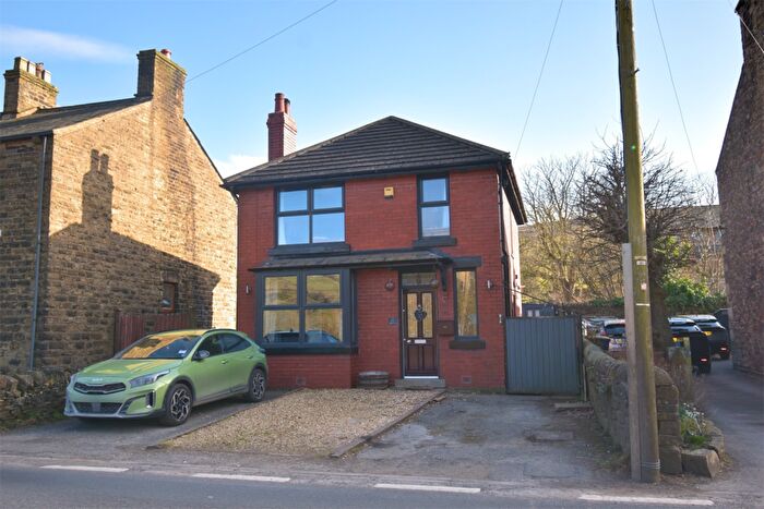 3 Bedroom Detached House For Sale In New Mills Road, Birch Vale, High Peak, SK22
