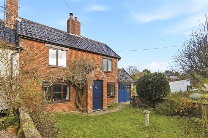 3 Bedroom Semi-Detached House For Sale In Hall Road, Pulham St. Mary, IP21