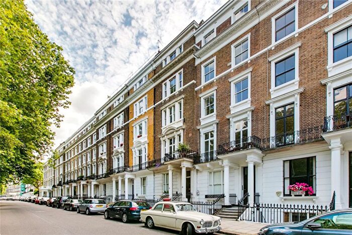 2 Bedroom Flat To Rent In Ladbroke Square, Notting Hill, W11