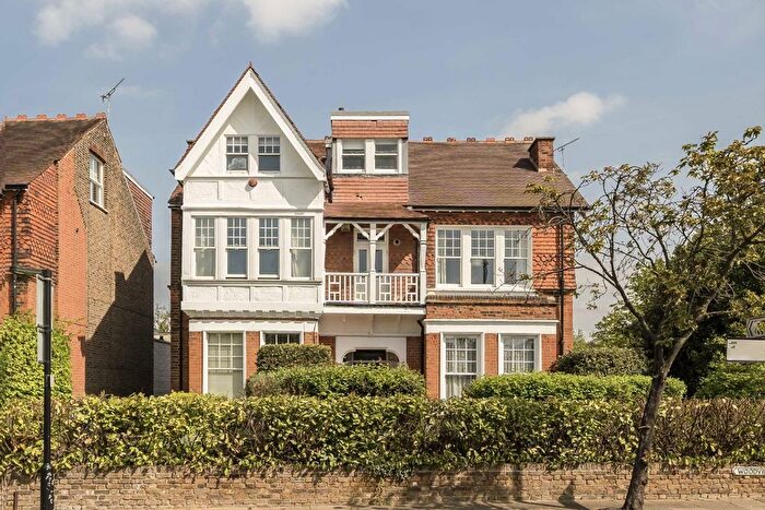 1 Bedroom Flat To Rent In Woodville Road, Ealing, W5