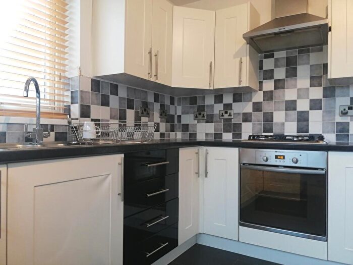 2 Bedroom End Of Terrace House To Rent In Glan Gwna Terrace, Caeathro, LL55
