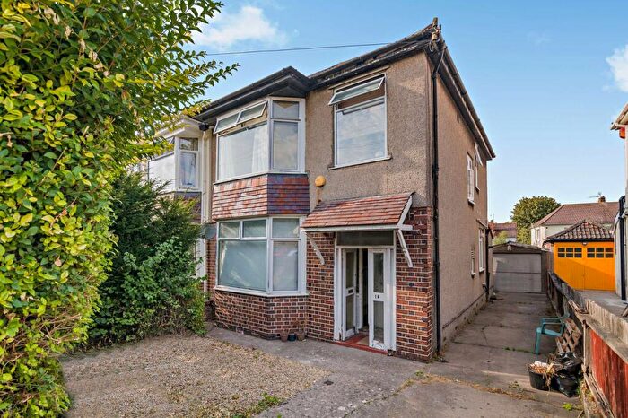 3 Bedroom Semi Detached House For Sale In Abbots Way, Bristol, BS9