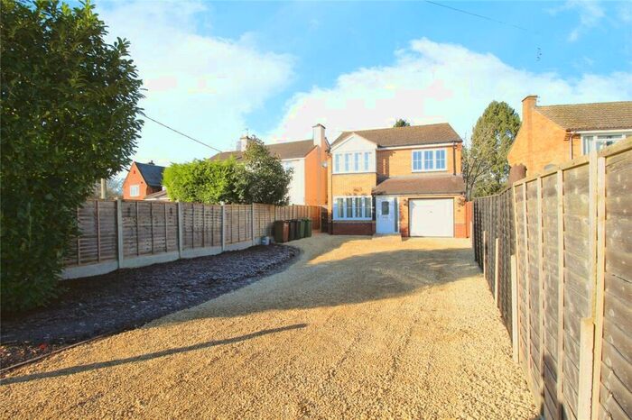 4 Bedroom Detached House To Rent In Droitwich Road, Hanbury, Bromsgrove, Worcestershire, B60