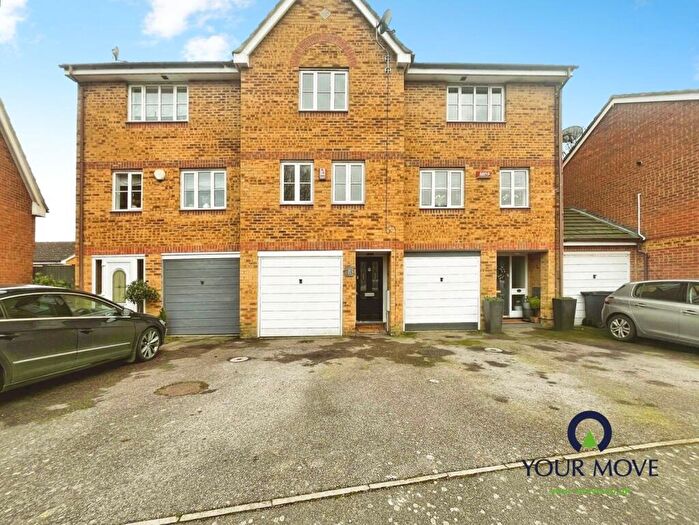 3 Bedroom House To Rent In Sycamore Grange, Ramsgate, Kent, CT11