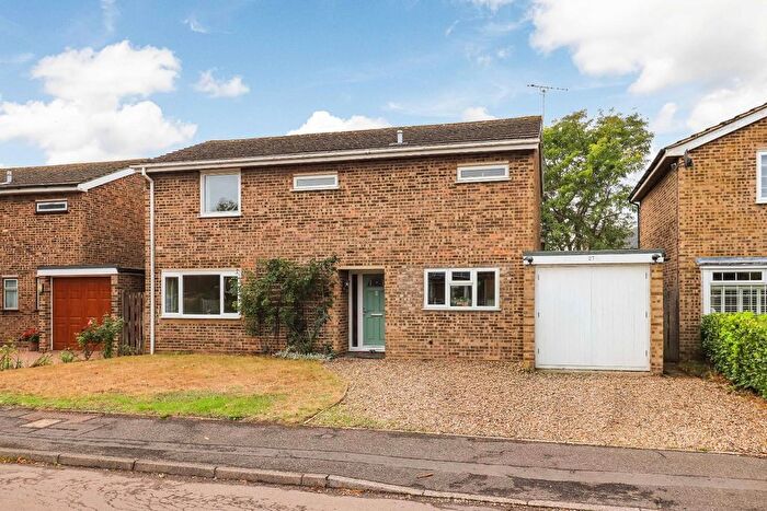 4 Bedroom Detached House For Sale In Orchard Road, Great Shelford, Cambridge, CB22