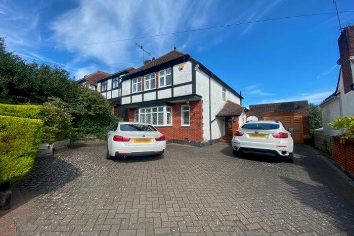 3 Bedroom Detached House To Rent In Lynmouth Rise, Orpington, BR5