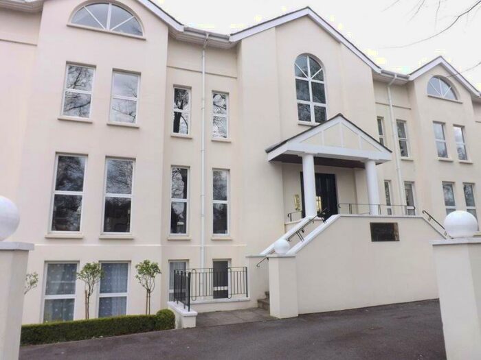 2 Bedroom Flat To Rent In Cranley, Cheltenham, GL50
