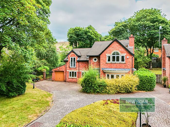 5 Bedroom Detached House For Sale In Moorland Fold, Stalybridge, SK15