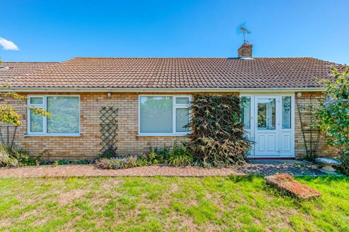 3 Bedroom Detached Bungalow For Sale In Lincoln Close, Swanton Morley, NR20