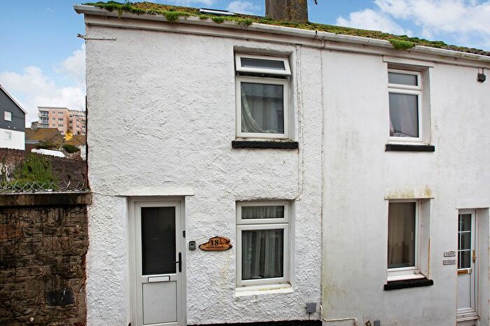 2 Bedroom Terraced House For Sale In Willow Street, Teignmouth, TQ14