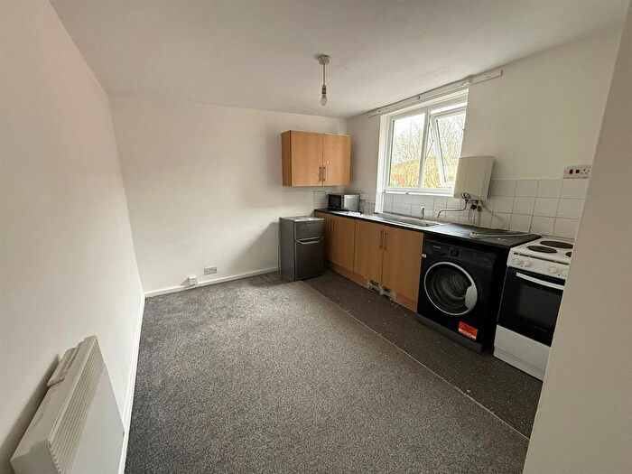 1 Bedroom Flat To Rent In Vernon Street, Bolton, BL1
