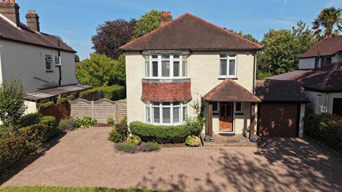 4 Bedroom Detached House For Sale In South Wallington, SM6