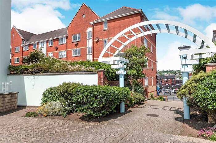 2 Bedroom Flat To Rent In Abbotsford House, Swansea, SA1