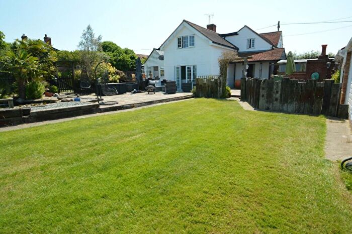 3 Bedroom Detached House For Sale In High Street Green, Sible Hedingham, Halstead, CO9