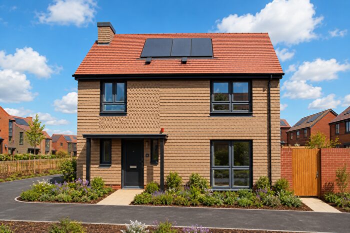 2 Bedroom Semi-Detached House To Rent In Fallow Wood View, Burgess Hill, RH15