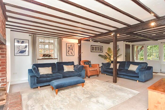 4 Bedroom Detached House For Sale In South Green, Sittingbourne, Kent, ME9