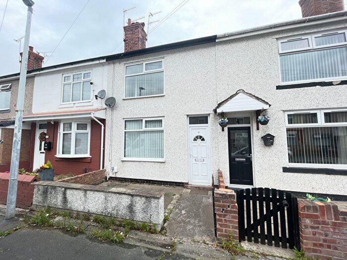 2 Bedroom House To Rent In Briarfield Road, Ellesmere Port, CH65