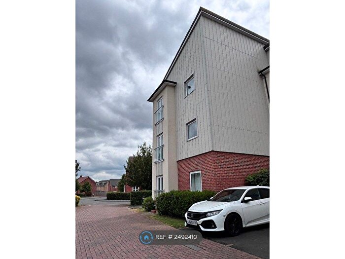2 Bedroom Flat To Rent In Mallard Close, Southam, CV47