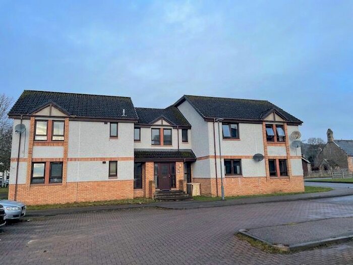 2 Bedroom Flat To Rent In Fyrish Court, Evanton, Dingwall, IV16