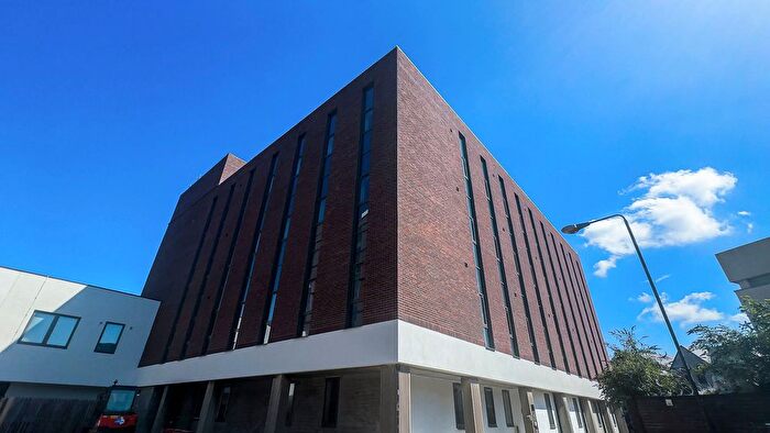 1 Bedroom Flat For Sale In Sky Gardens, Liverpool, L22