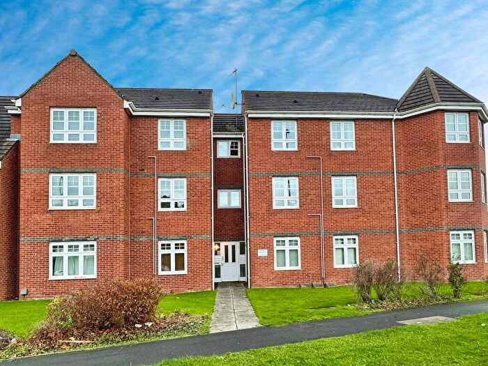 2 Bedroom Flat For Sale In Oxford Close, Longbenton, Newcastle Upon Tyne, NE12