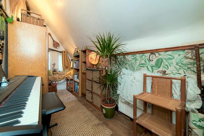 3 Bedroom Cottage For Sale In The Street, Wickhambreaux, CT3