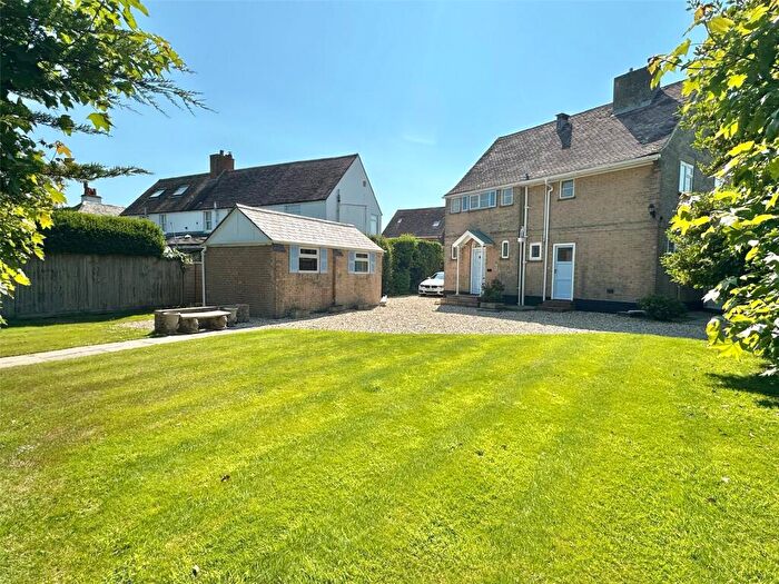 3 Bedroom Detached House For Sale In New Road, Keyhaven, Lymington, Hampshire, SO41