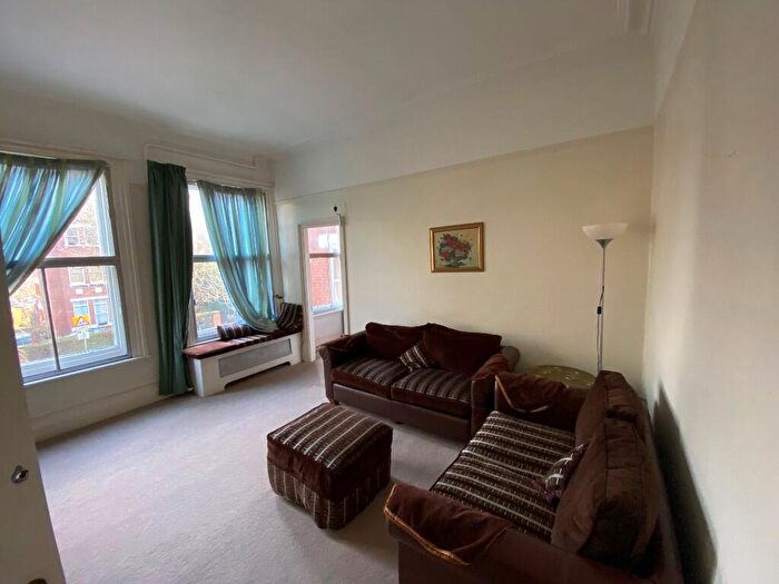 1 Bedroom Flat To Rent In Mapesbury Road, London, NW2