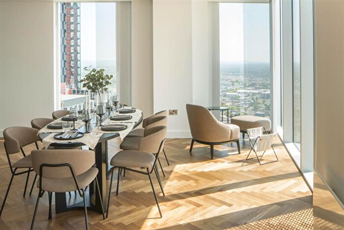 3 Bedroom Apartment To Rent In Luxury Bedroom Apartment With Amenities, M15