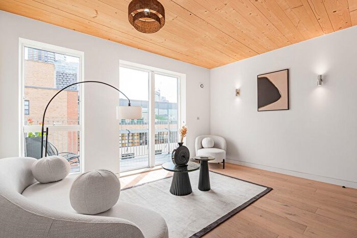 1 Bedroom Flat For Sale In Curtain Place, London, EC2A