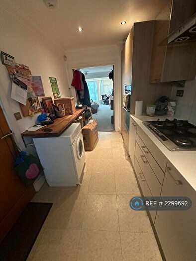 1 Bedroom Flat To Rent In Knighton Terrace, London, E11