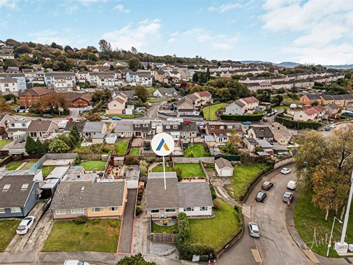 4 Bedroom Semi Detached Bungalow For Sale In Heol Dulais, Birchgrove, Swansea, SA7