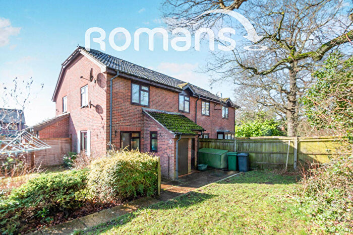 2 Bedroom House To Rent In Stockbridge Close, Chineham, Basingstoke, RG24